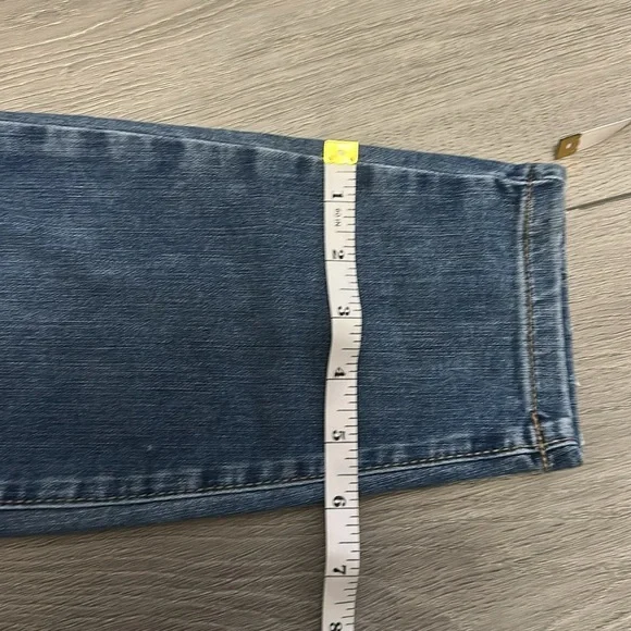 Maurice’s Blue Distressed Women's Jeans size 8 - Picture 6 of 7